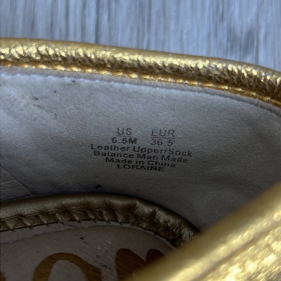 ๐2/$25 ๐ Sam Edelman Gold Crinkle Loraine Bit Loafer - Picture 9 of 10